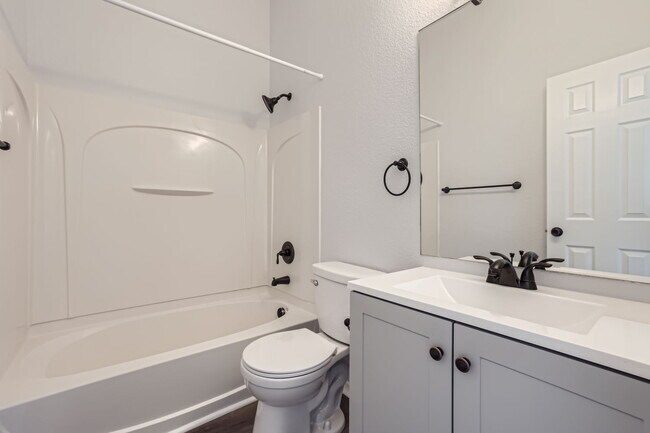 Building Photo - 5937 University Village View