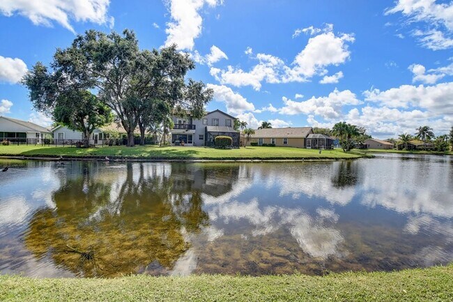 Building Photo - Rainbow Lakes