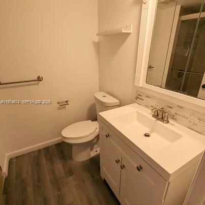 Building Photo - 9741 Fontainebleau Blvd