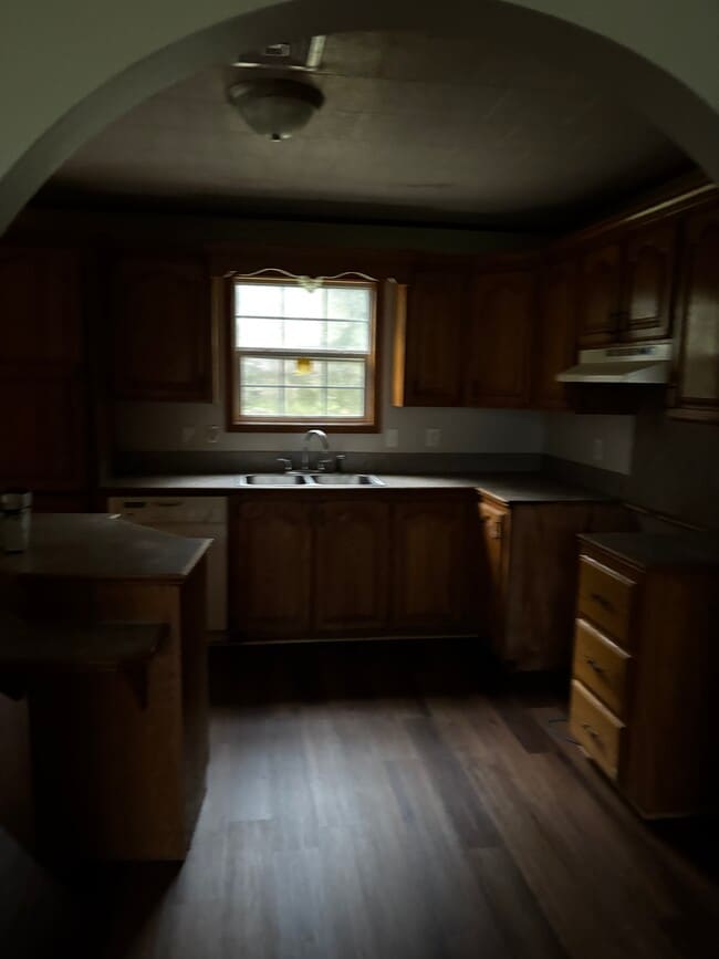 Primary Photo - 1140 W 14th St