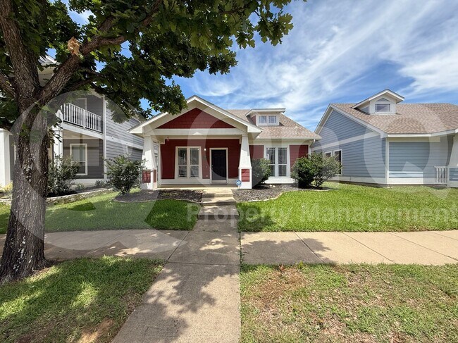 Primary Photo - 10301 Waterbury Dr