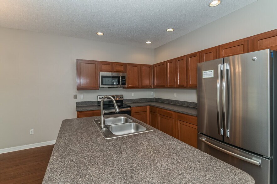 Building Photo - 538 Dry Branch Way