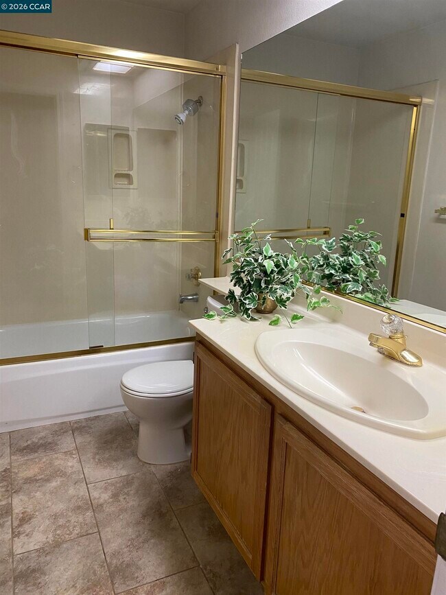 Building Photo - 4324 Conejo Dr