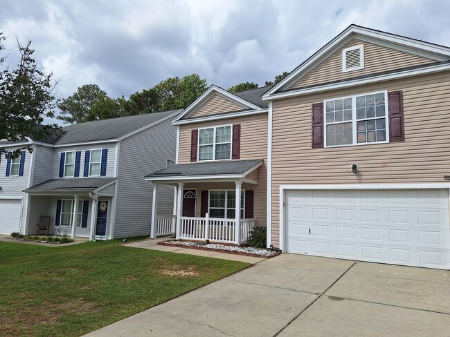Building Photo - Wonderful Four Bedroom Home Located in Northeast Columbia!