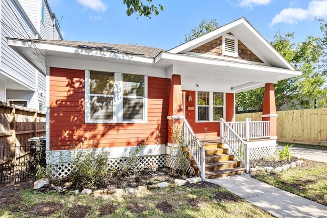 Building Photo - 1912 Shearn St