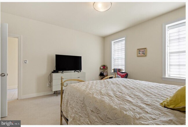 Building Photo - 100 Braebank Ln