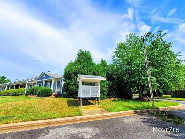 Building Photo - 814 Guilford College Rd