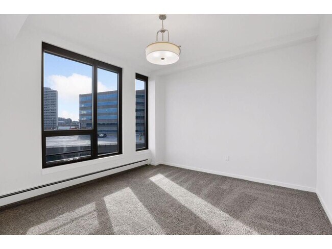 Building Photo - 1240 S 2nd St