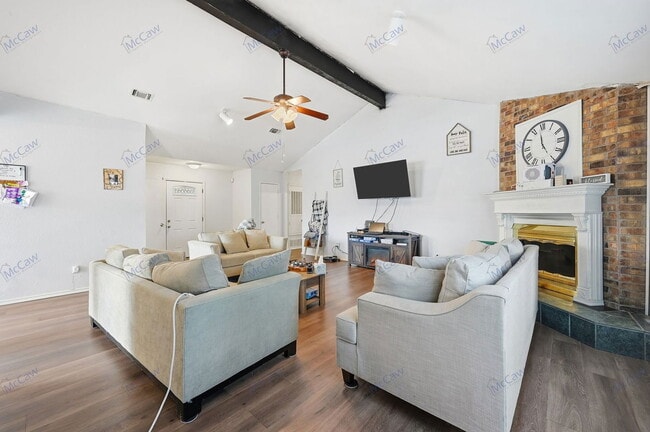 Building Photo - 6408 Woodstream Trail