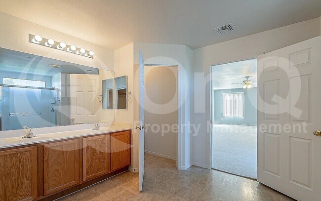 Building Photo - 12499 N Barbadense Dr