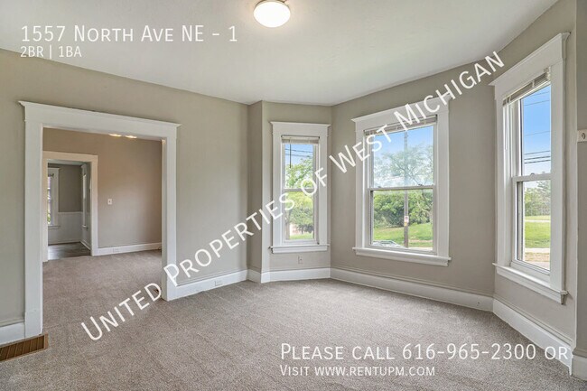 Building Photo - 1557 North Ave NE