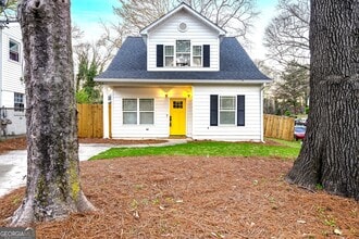 Building Photo - 56 Holly Rd NW