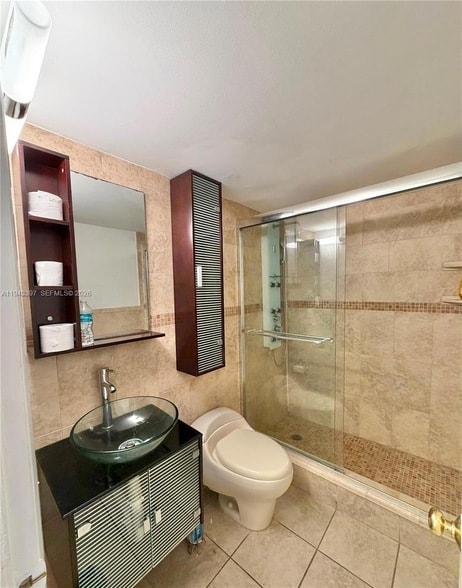 Building Photo - 9273 Collins Ave