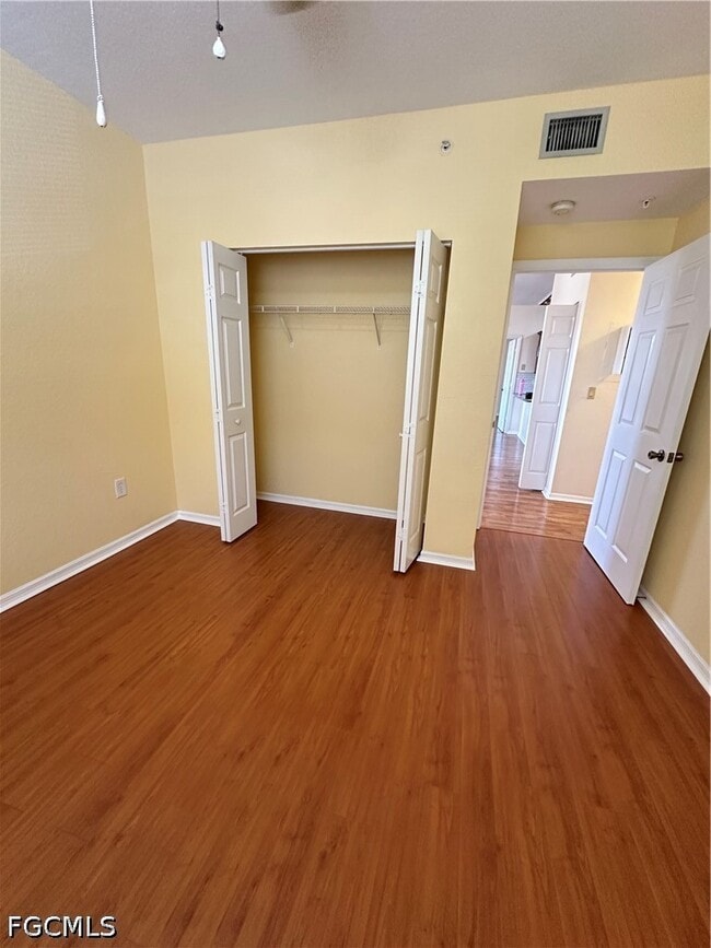 Building Photo - 6361 Aragon Way