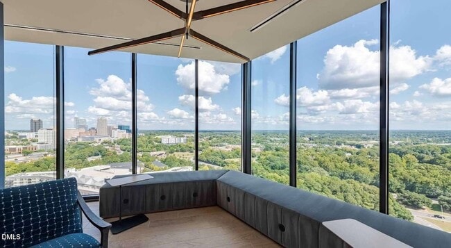 Building Photo - 1020 Hammell Dr