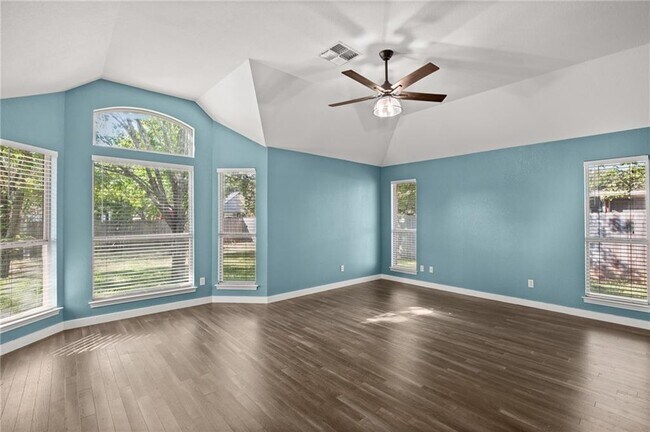 Building Photo - 316 Poppy Cove