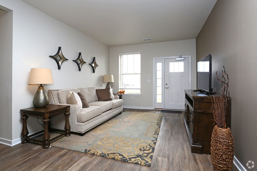 Market Square Apartments 3100 Market Ln Kenosha WI 53144 Apartment