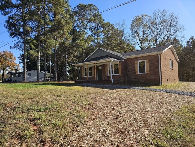 Primary Photo - 2113 Delview Rd