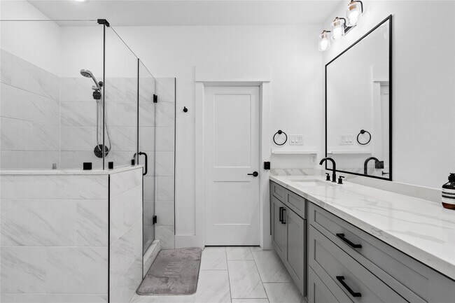 Building Photo - 1835 Flowing Springs Trail