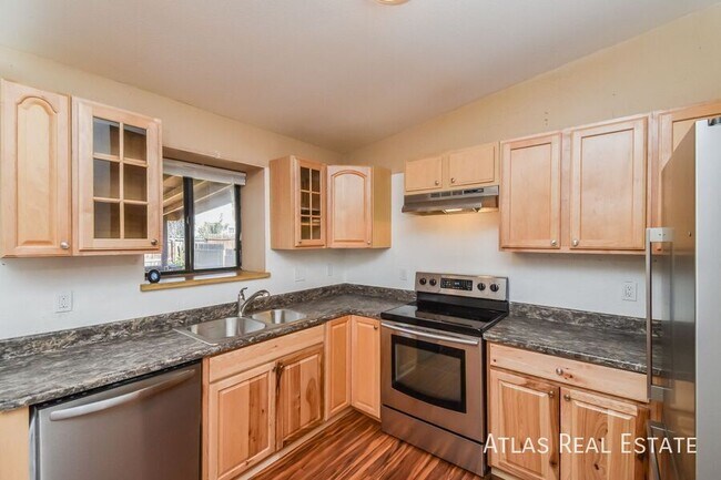 Building Photo - 3444 Hunterwood Dr
