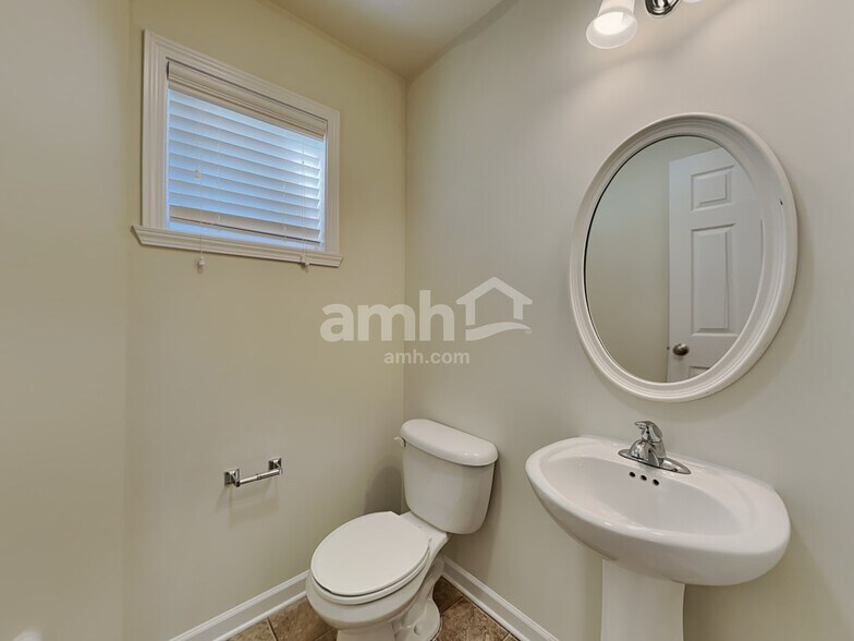 Building Photo - 4019 Tarrant Trace Cir
