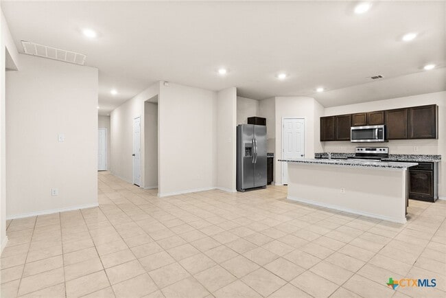 Building Photo - 9506 Murandy Dr