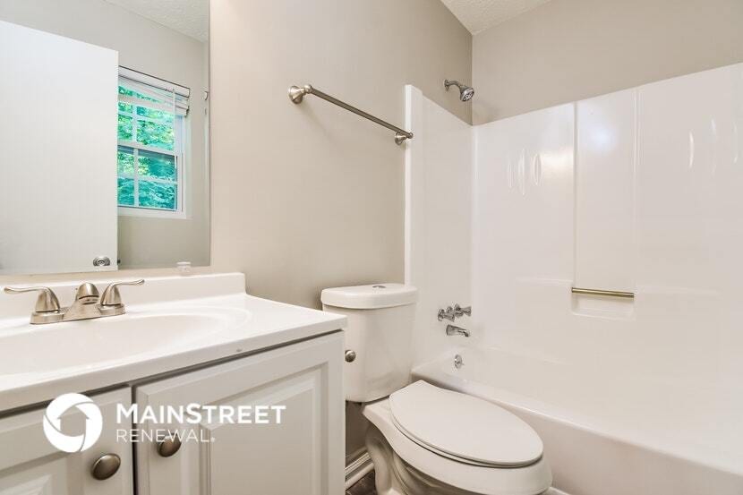 Building Photo - 5097 Martins Crossing Rd