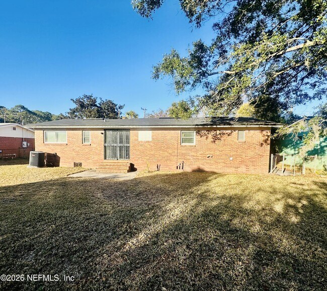 Building Photo - 5246 Devron Dr