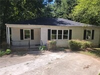 Building Photo - 1040 Shepherds Ln NE