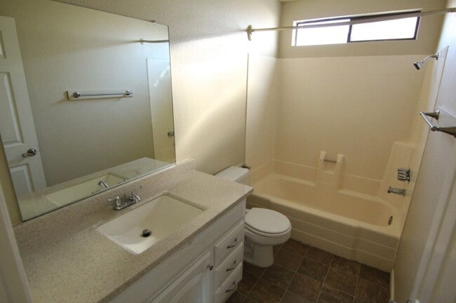 Building Photo - Beautifully Renovated 2 Bedroom 1-Bath Apartment – Private Patio • Downstairs Unit • Prime Location