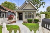 Building Photo - Charming Renovated 1900s Home with Modern ...