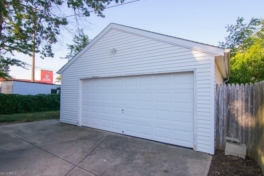 Ample Off-Street Parking - 2226 Lewis Dr