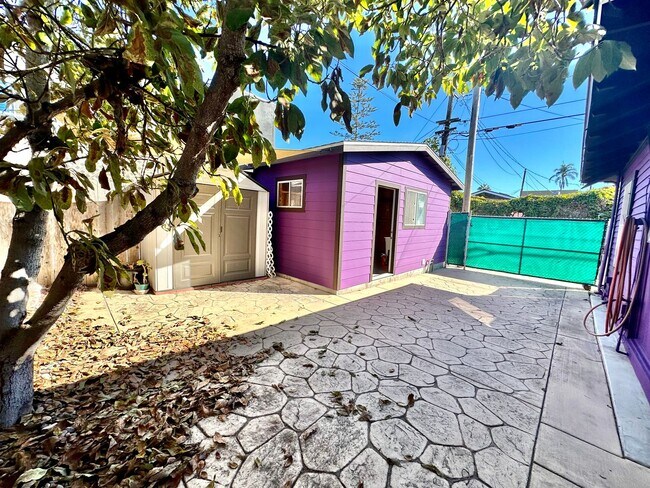 Building Photo - Beautiful Historic House in University Heights