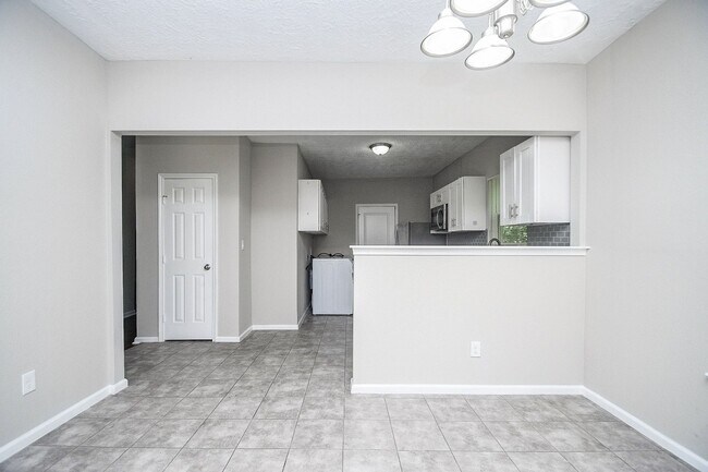 Building Photo - 4137 Galesburg St