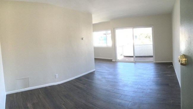 Building Photo - 6509 Seville Rd