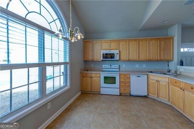 Building Photo - 2419 Millbank Ct