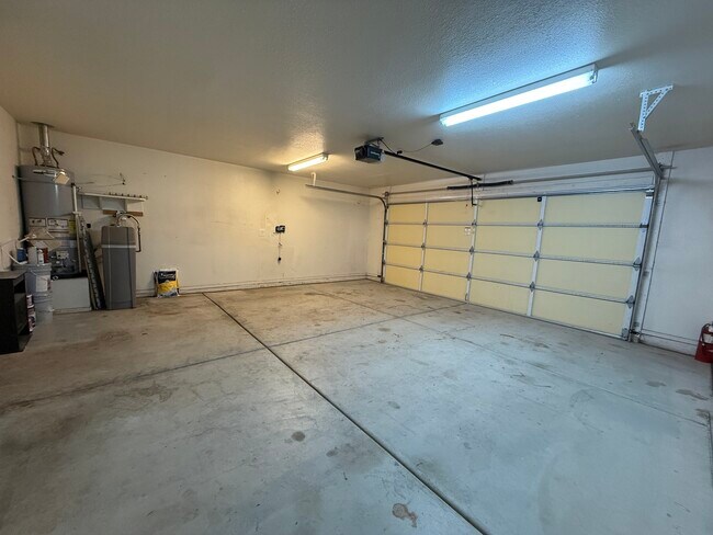 Building Photo - 7525 E 26th St