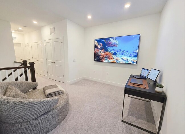 Building Photo - 45 Harvest Wy