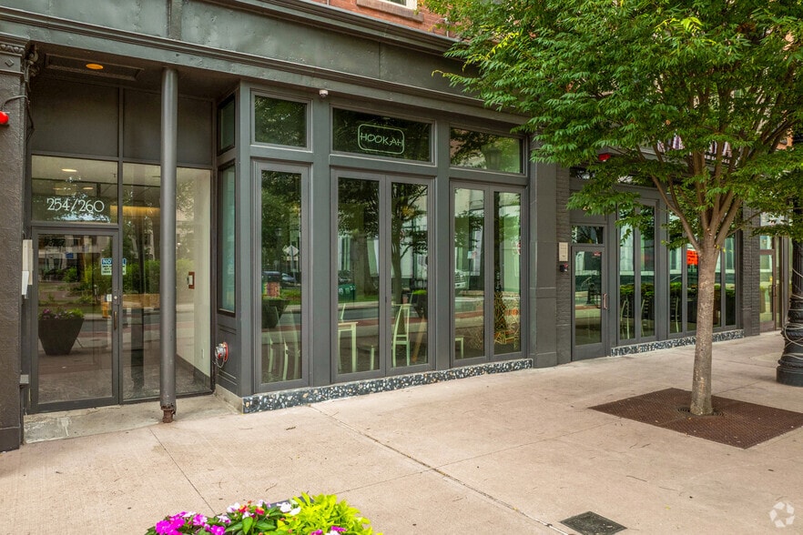 Entrance - Worthy III LLC