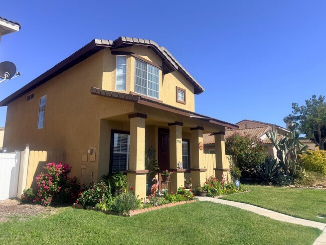 Building Photo - Beautiful and Cozy Home in Temecula