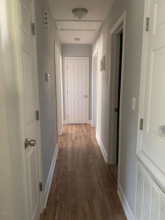 Building Photo - 103 Lassere Cir