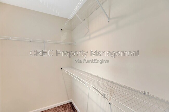 Building Photo - 140 Buchanan Cir