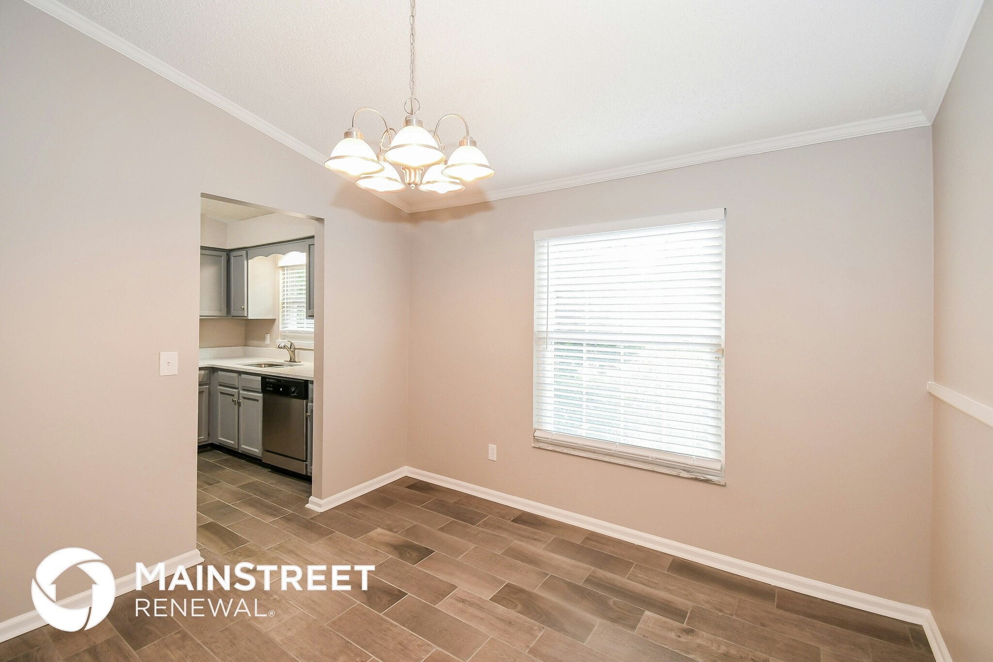 Building Photo - 10844 Reading Rd