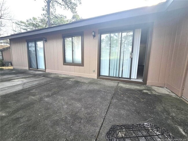 Building Photo - 6750 Irongate Dr