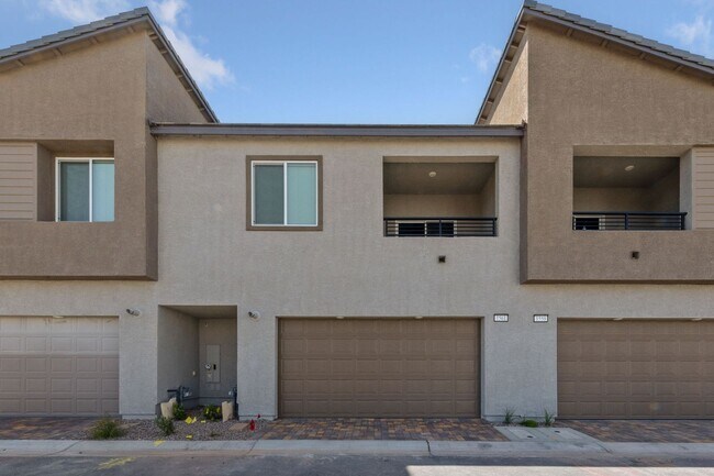 Building Photo - Brand New 3 Bedroom Townhome with Premium Upgrades & Resort-Style Amenities!