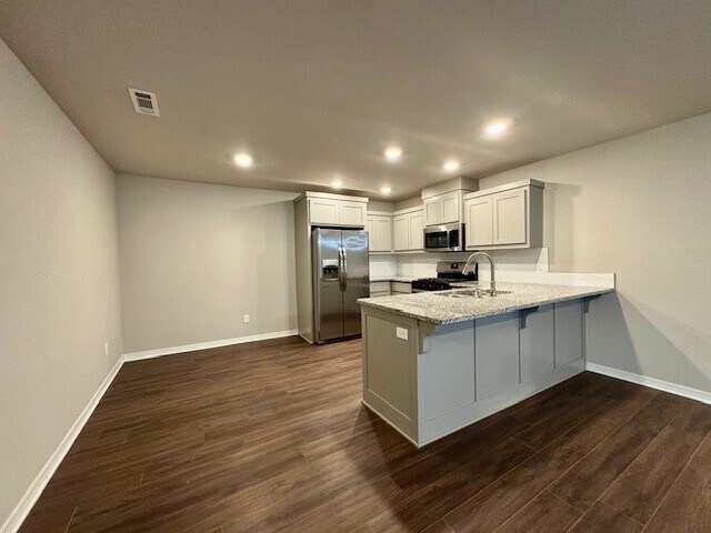 Building Photo - 2315 W Persimmon St