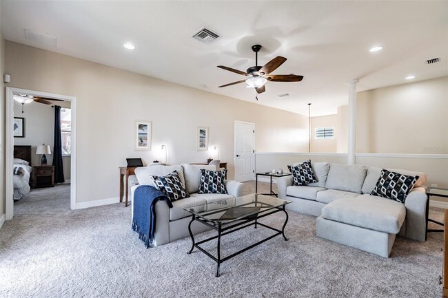 Building Photo - 539 Treviso Dr