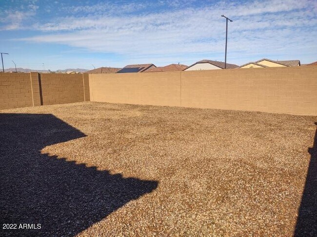 Building Photo - 17032 W El Caminito Dr