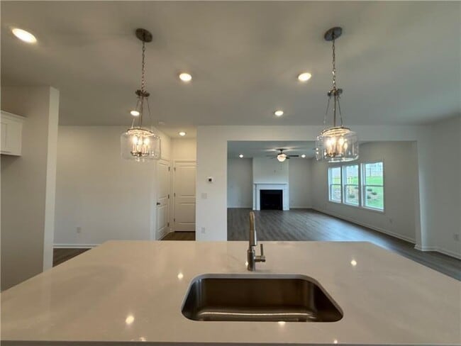 Building Photo - 5449 Hargrove Way