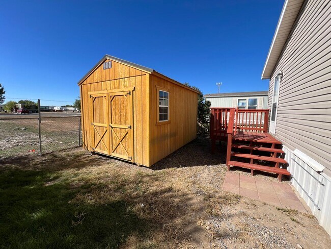 Building Photo - 3 Bedroom 2 Bath Modular Home with Many Amenities & Storage Shed